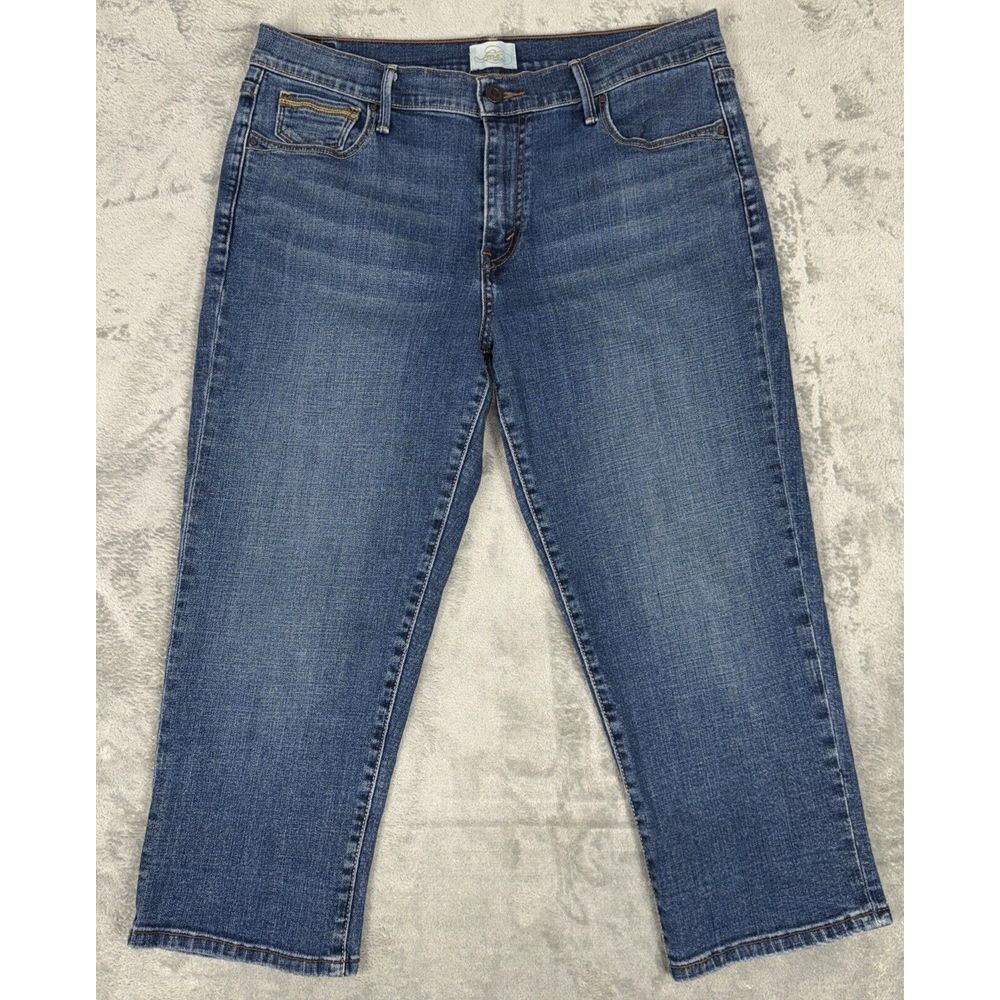 Levis 515 Capri Jeans Women's 12 Blue Straight Crop Mid Rise Med Wash Denim EUC